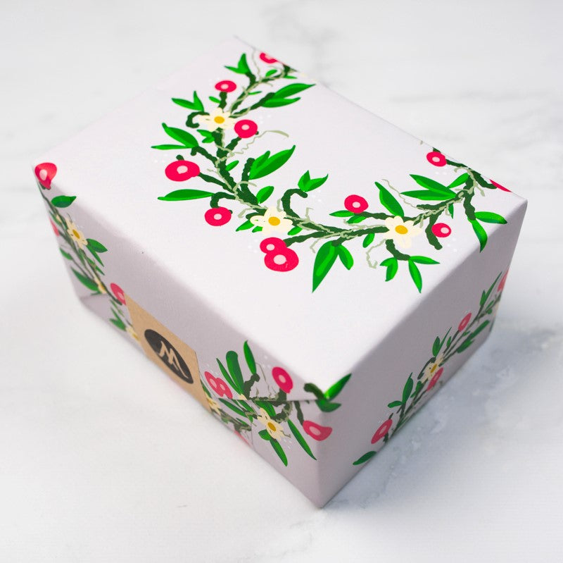 Woodies Wreath - Recycled Wrapping Paper